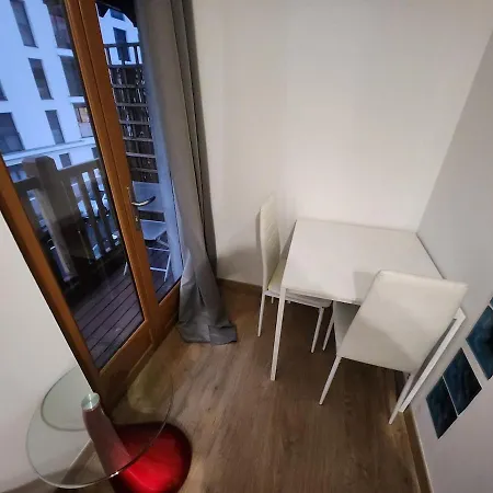 Apartment Confortable Studio, Jolie Terrasse A 350 M De Paris Gentilly