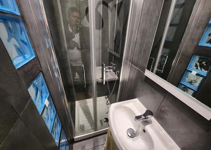 Confortable Studio, Jolie Terrasse A 350 M De Paris * جنتيلي